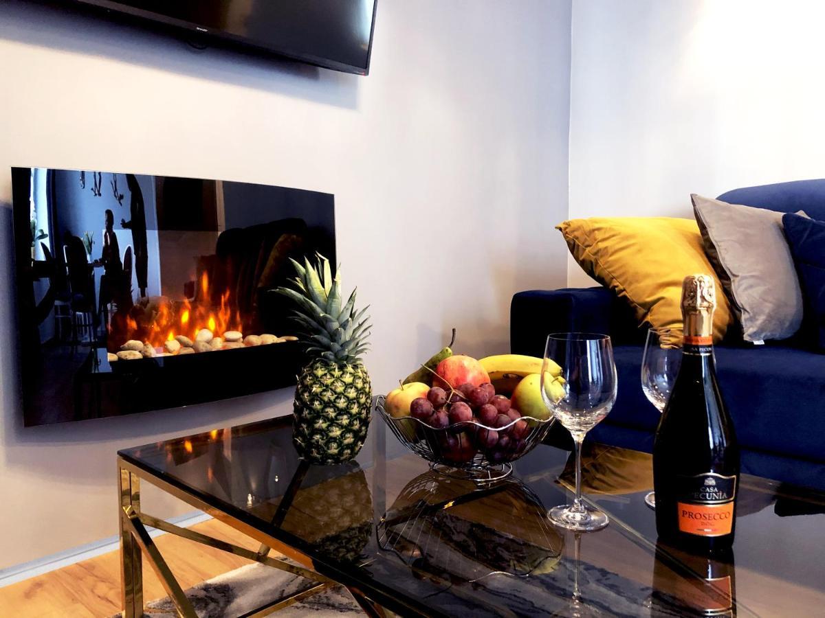 Ideal Apartments Przy Bazylice Mariackiej Гданьск Экстерьер фото